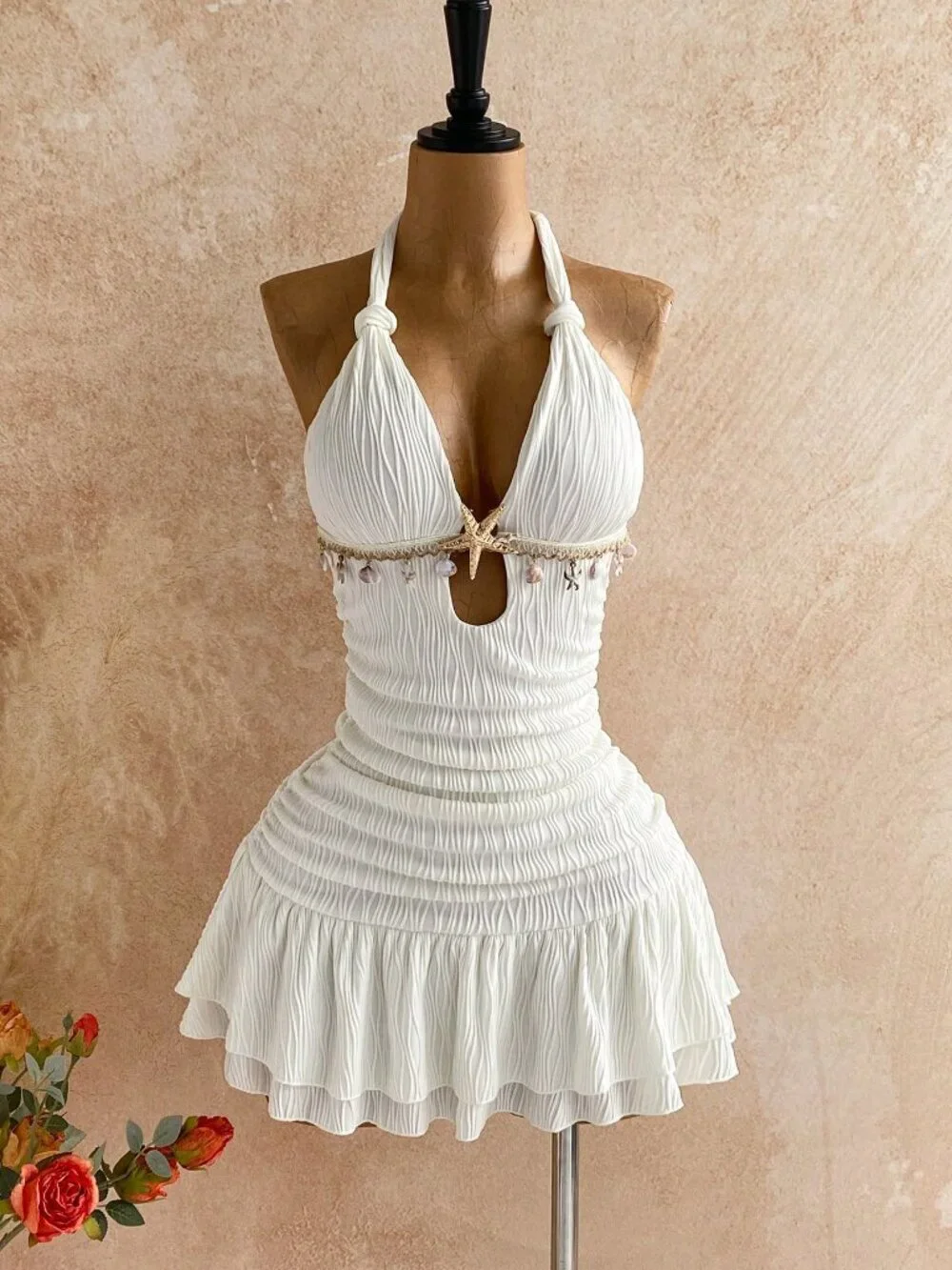 White Halter Twist Bodycon Mini Beach Resort Metal-Accented Women's Dress
